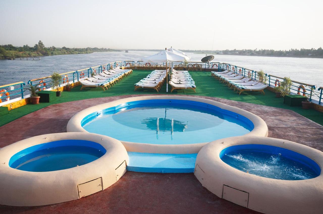 Nile Carnival Cruise 4Nt Lxr Thursday 3Nt Asw Monday Luxor Kültér fotó